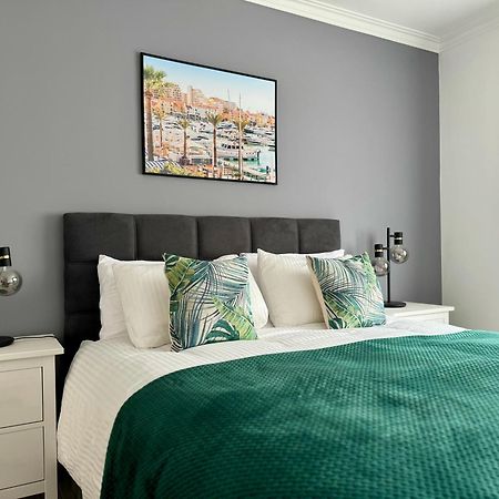 Princess Retreat Beautiful Modern Aprt 2 Min Walk From Quarteira Beach Ngoại thất bức ảnh