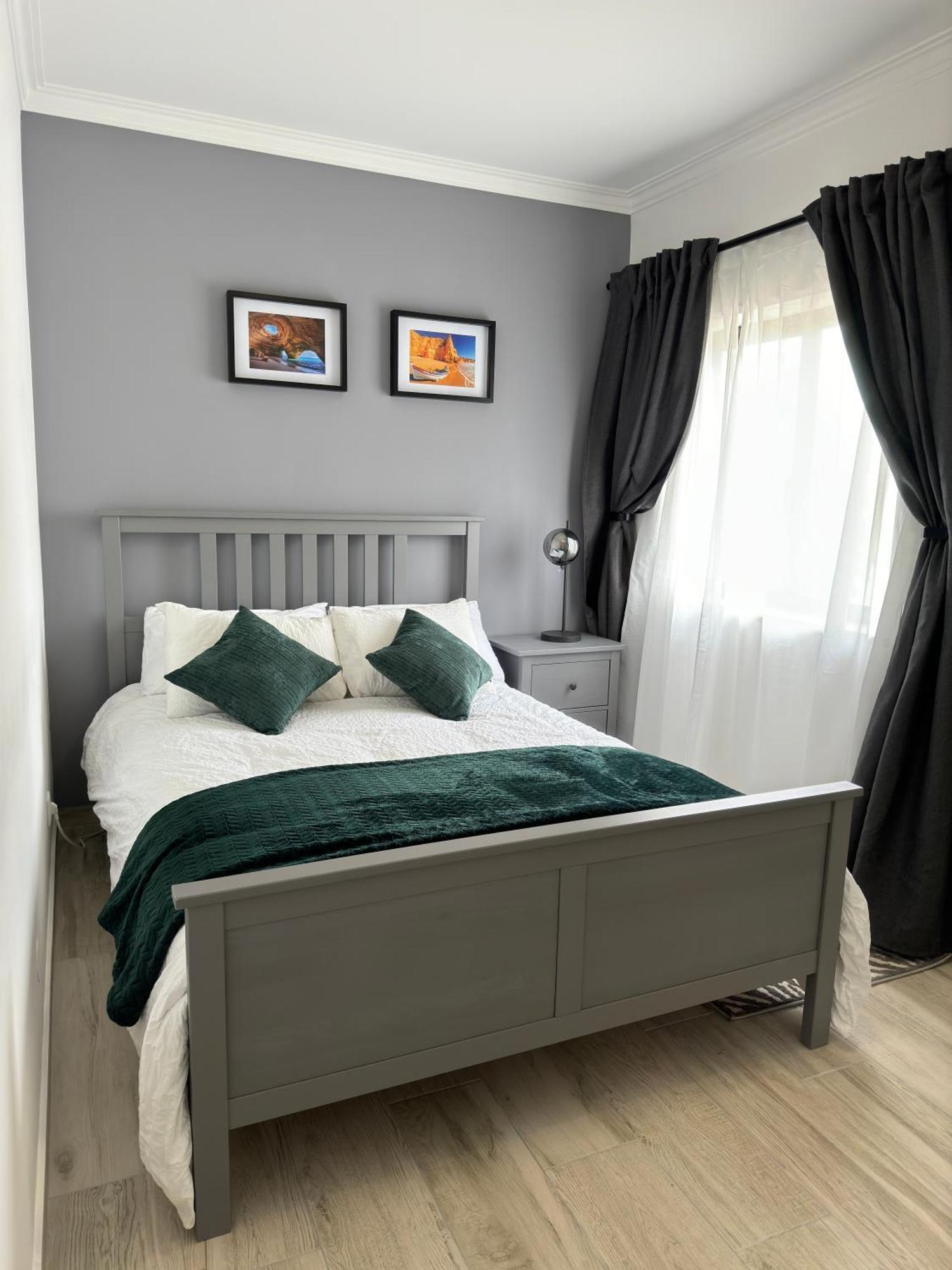 Princess Retreat Beautiful Modern Aprt 2 Min Walk From Quarteira Beach Ngoại thất bức ảnh